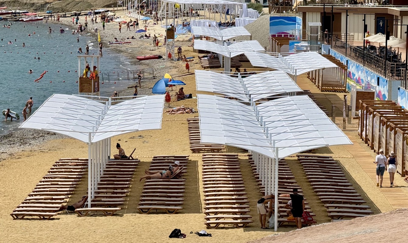 ЛАСТОЧКА Пляжный теневой навес (сборно-разборный). Самая красивая модель на Черном море и водоемах России. Цена 2025 г.