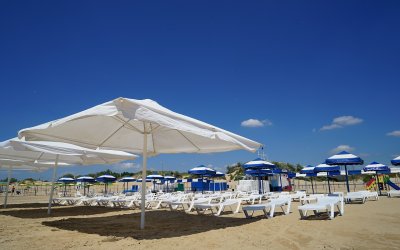 Большой пляжный телескопический зонт Альбатрос. 4х4 м., квадрат. 2023 г.