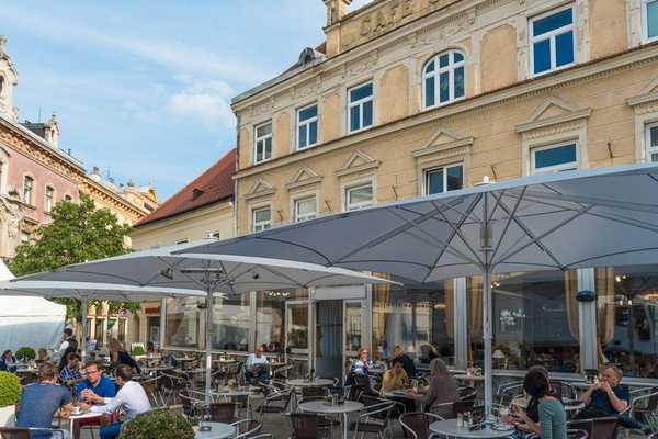 Зонт профессиональный Jumbrella