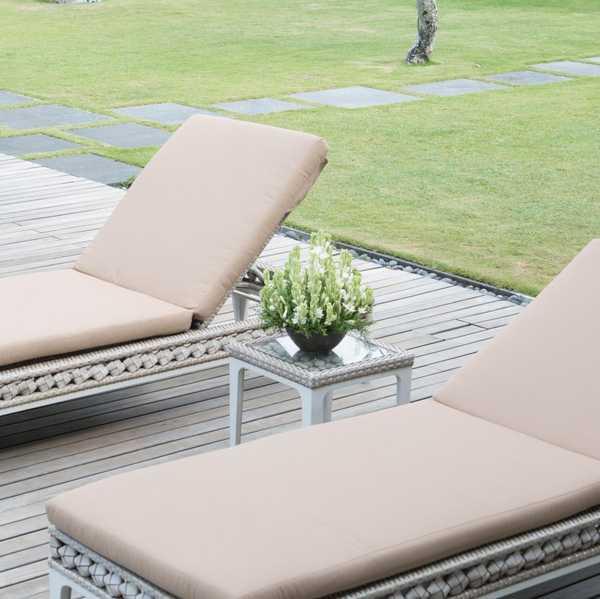 Стол плетеный со стеклом приставной Heart