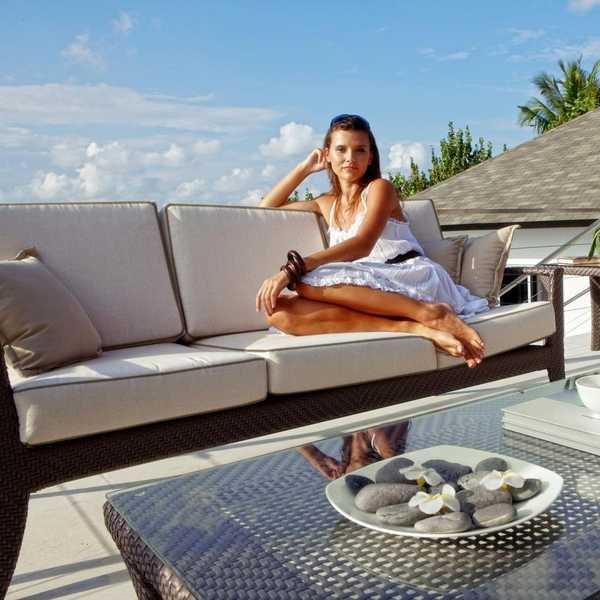 Диван плетеный трехместный Madisson