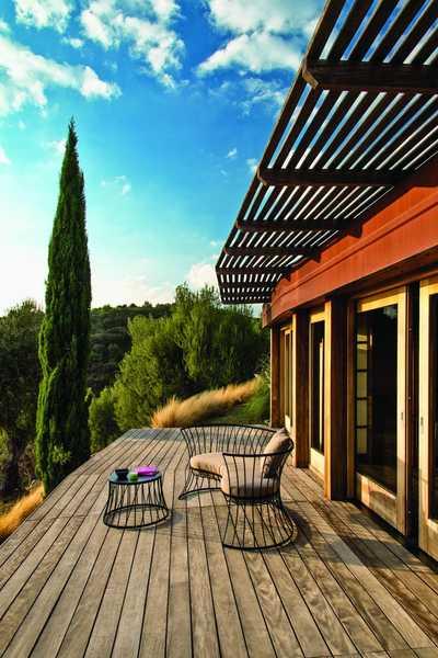 Диван металлический с подушкой Clessidra