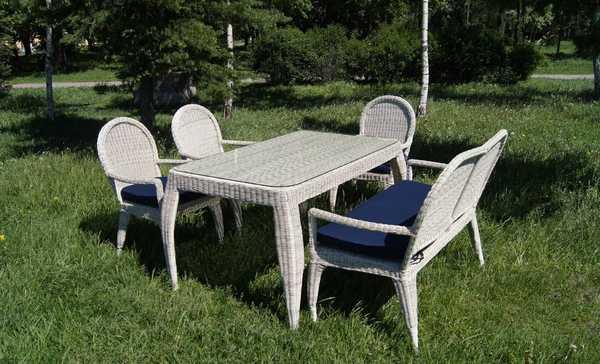 Диван плетеный Haga