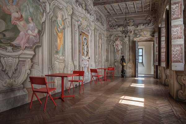 Кресло металлическое Mia