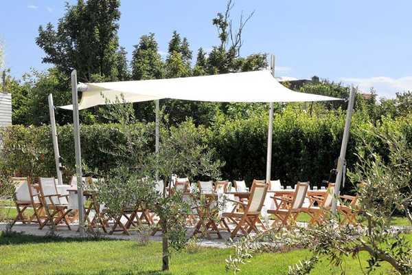 Стол деревянный складной Singaraja