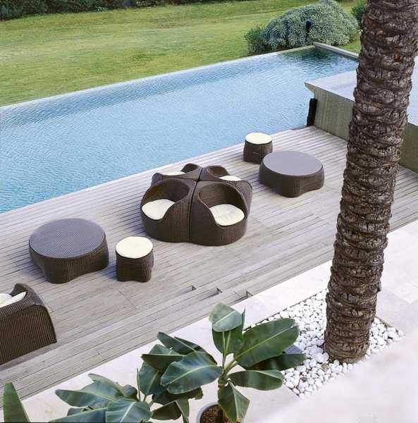 Кресло плетеное с подушкой Coconut