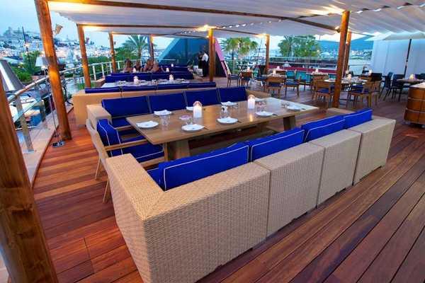 Модуль плетеный угловой Maui