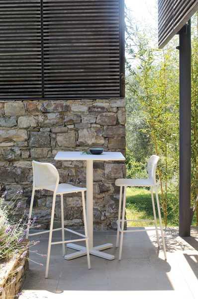 Стол металлический барный Darwin