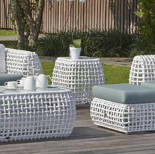 Стол плетеный со стеклом приставной Dynasty