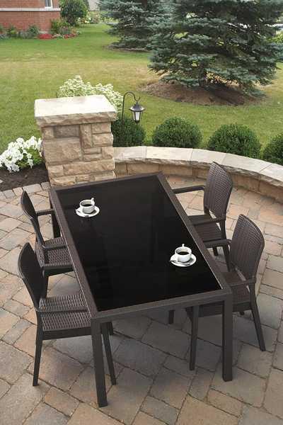 Стол пластиковый плетеный Tahiti