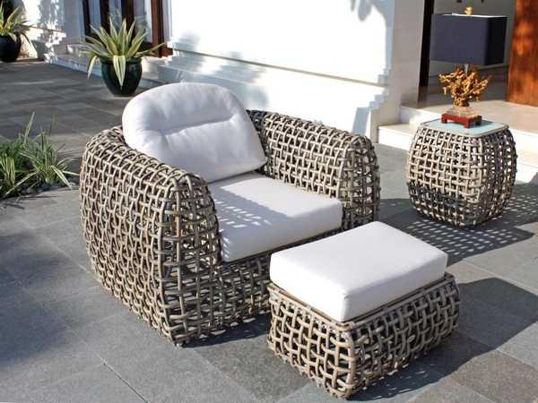 Стол плетеный со стеклом приставной Dynasty