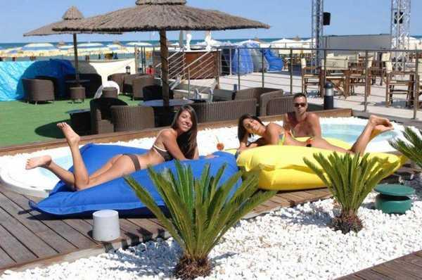 Подушка профессиональная пляжная ВЕРОНИКА 2024 г.