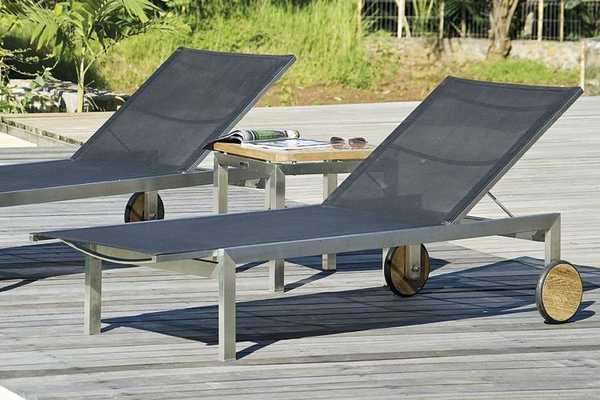 Стол деревянный журнальный Berbeda