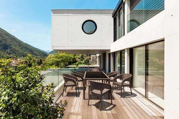 Стол пластиковый плетеный Tahiti