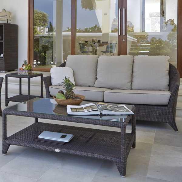 Стол плетеный со стеклом журнальный Malta