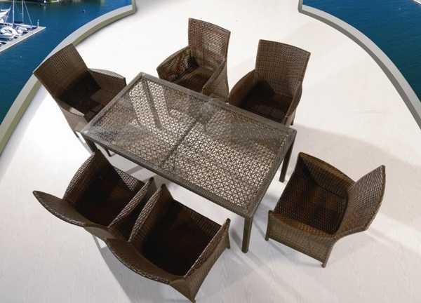 Кресло плетеное с подушкой Forano