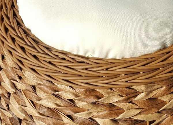 Кресло плетеное с подушками Antibes