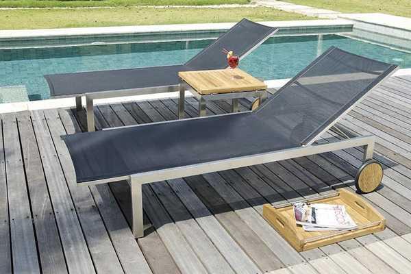 Стол деревянный журнальный Berbeda