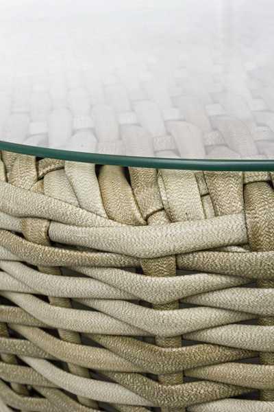 Стол плетеный со стеклом журнальный Brady