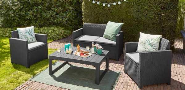 Стол пластиковый Lyon rattan table