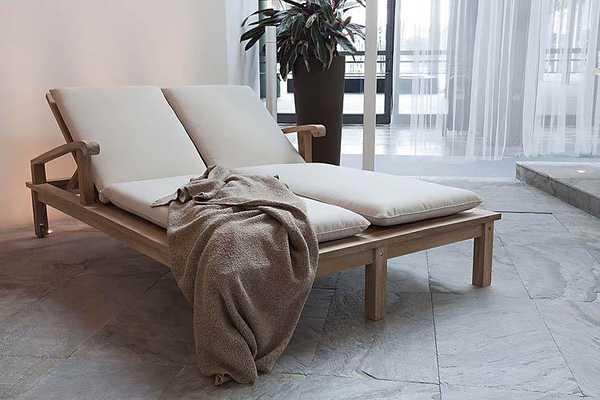 Деревянный двойной шезлонг без матраса Saint Laurent