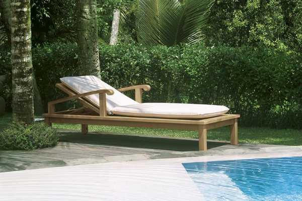 Шезлонг-лежак деревянный Saint Laurent