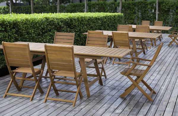 Кресло деревянное Petra