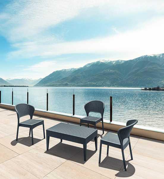 Столик пластиковый плетеный журнальный Miami Lounge Table