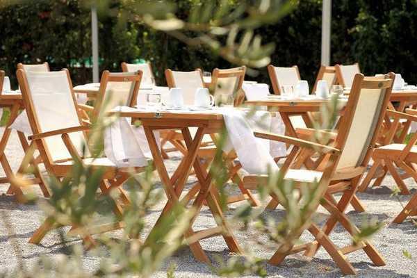 Стол деревянный складной Singaraja