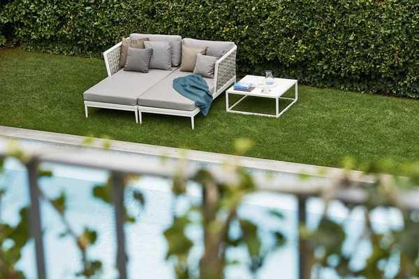 Шезлонг-лежак плетеный правый Algarve