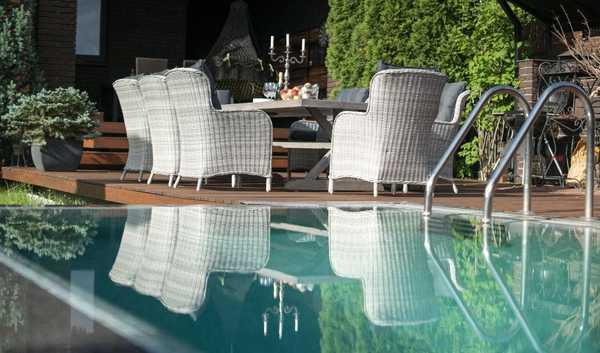 Кресло плетеное с подушками Бергамо