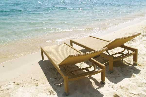 Шезлонг-лежак плетеный Tonga