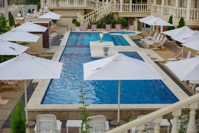 Зонт пляжный Чайка. Зонт 2х2 м. с центральной стойкой. Идеальный для зоны бассейна зонт. 2025 г.