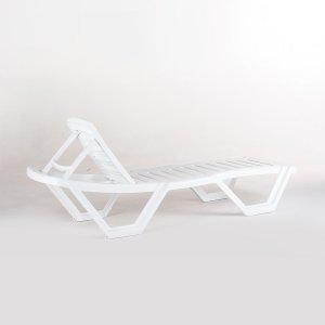 Лежак-шезлонг пляжный. Мадрид 2025 г.