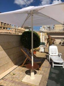 Зонт пляжный Чайка. Зонт 2х2 м. с центральной стойкой. Идеальный для зоны бассейна зонт. 2025 г.