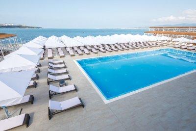 Пляжный зонт Фаэтон. Зонт телескопического сложения 3х3 м., квадратный с центральной стойкой. 2025 г.