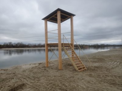 ДЕРЕВЯННЫЕ СПАСАТЕЛЬНЫЕ ВЫШКИ