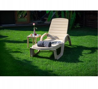СТОЛИК К ЛЕЖАКУ (ШЕЗЛОНГУ) ПЛАСТИКОВОМУ 2024 г.