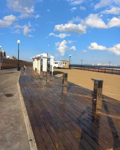 ДЕРЕВЯННЫЕ НАСТИЛЫ ПЛЯЖНЫЕ