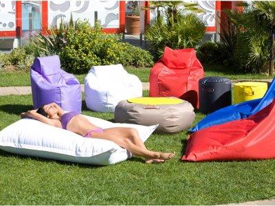 Бескаркасная мебель для пляжа и зоны отдыха. Под заказ оптом и мелким оптом.   