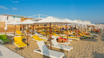 Пляжный зонт Буревестник. Пляжный круглый зонт диаметром 3,0 м (шесть спиц). 2025 г.