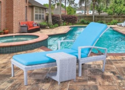 Шезлонг с подлокотниками ВАЙГАЧ 2025