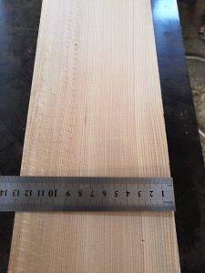 Брус сосны клееный цельноламельный.