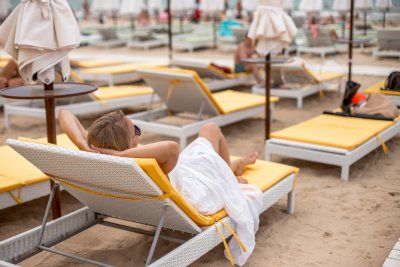 Пляжный зонт Буревестник. Пляжный круглый зонт диаметром 3,0 м (шесть спиц). 2025 г.