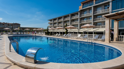 Пляжный зонт Кайра. Зонт диаметром 2,5 м, 6 спиц, блочное открывание. 2024 г.