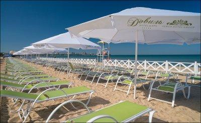 Пляжный зонт Пеликан. Большой пляжный зонт диаметром 4 м., круглый. 2024 г.