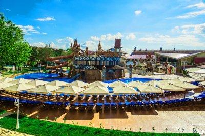 Пляжный зонт Фаэтон. Зонт телескопического сложения 3х3 м., квадратный с центральной стойкой. 2025 г.