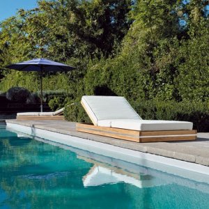 Лежак деревянный Essenza