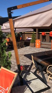 Зонт с боковой деревянной опорой. Малый Помор. Размер купола 3х3 м. 2025 г.