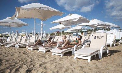 Пляжный зонт квадратный Фрегат. Зонт блочного открывания 3х3 м. с центральной стойкой. 2024 г.